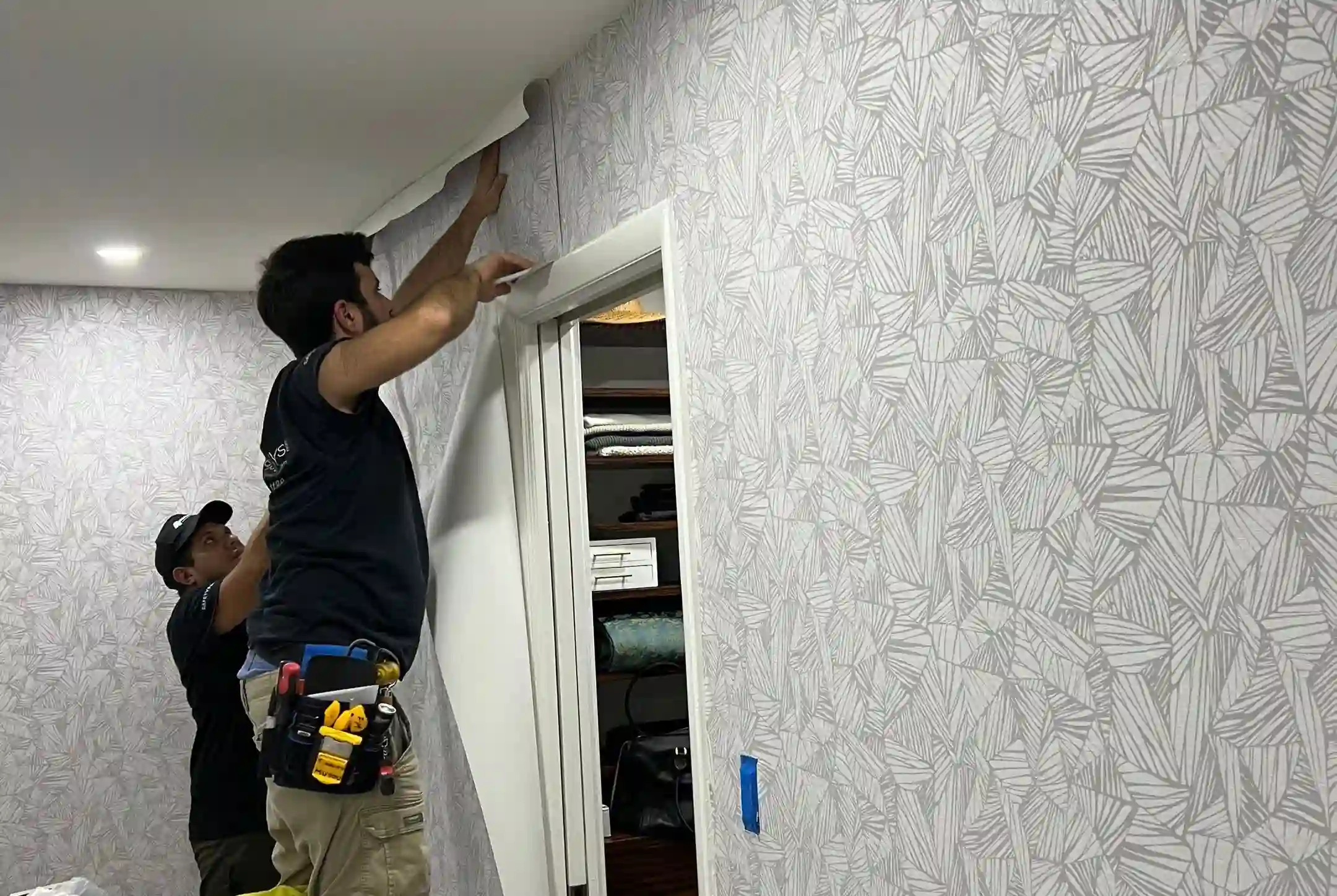 Frequently asked questions about wallpaper installation